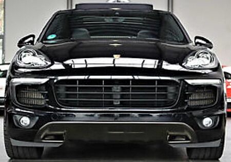 Porsche Cayenne Diesel - Bi Xenon/Luft/Sportsitze/Pano