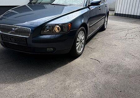 Volvo V50 2.0D Kinetic m. Diesel-Rußpartikelfilter...