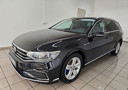 VW Passat Variant Volkswagen GTE R Line Panorama Standheizung