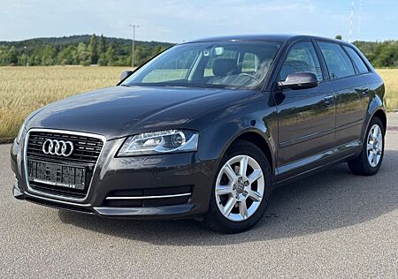 Audi A3 Sportback 2.0 TDI Ambiente*Orig.91tkm*6Gang*