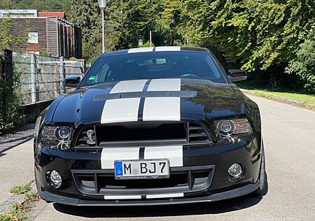 Ford Mustang Shelby GT 500