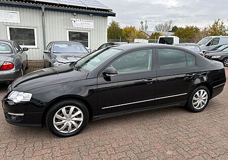 VW Passat Volkswagen ERSTER HAND TÜV 10/2027