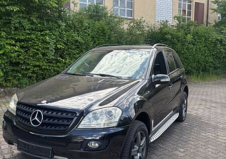 Mercedes-Benz ML 280 CDI 4MATIC -