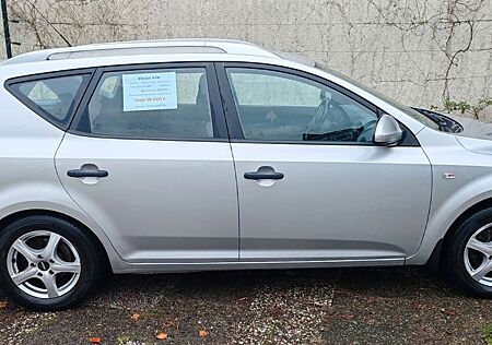 Kia Cee'd Sportswagon 1.6 CVVT Vision Sporty Wag...