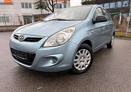 Hyundai i20 Classic*KUPPLUNG NEU*KLIMA*TÜV 09/2026