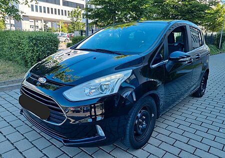 Ford B-Max 1,0 Titanium