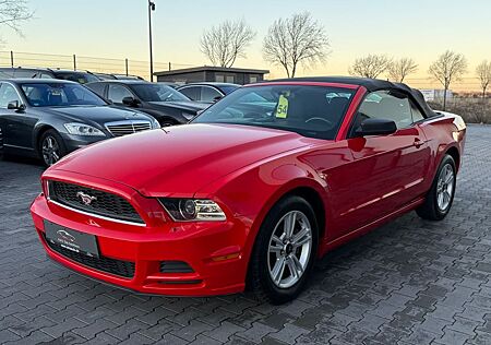 Ford Mustang Cabrio 3.8 Automatik