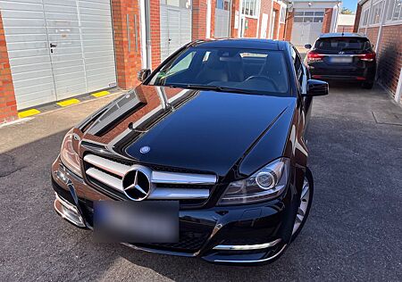 Mercedes-Benz C 350 BlueEFFICIENCY Coupé Autom. -