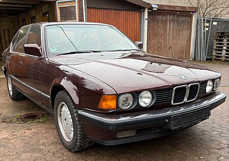 BMW 735 /E32 1. Hand