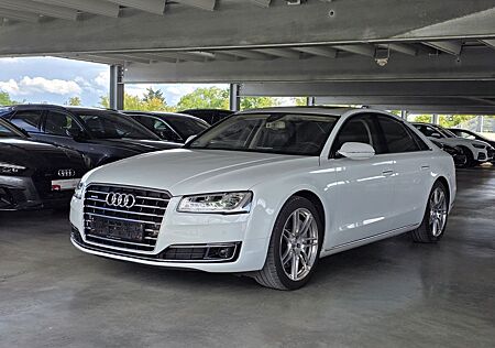 Audi A8 4.0 TFSI quattro HUD ACC Kam SHD Bose