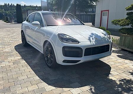 Porsche Cayenne Turbo