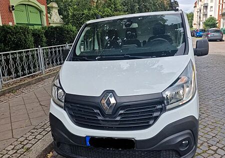 Renault Trafic Trafik L2H1.2.9T