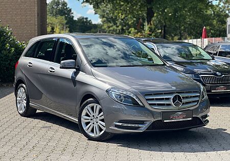 Mercedes-Benz B 200 B200 Automatik BiXenon Navi Kamera