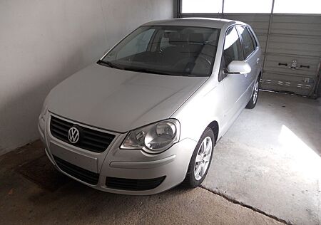 VW Polo Volkswagen 1.2 44kW Tour Tour