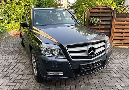 Mercedes-Benz GLK 220 GLK 220CDI 4MATIC AUTOM. | ALLRAD | Xenon | AHK