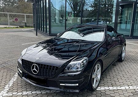 Mercedes-Benz SLK 250 BlueEFF. AMG
