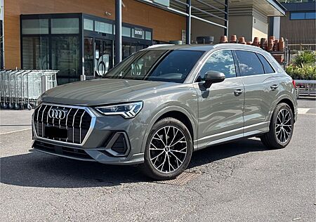 Audi Q3 35 TFSI S tronic S line Sport Plus