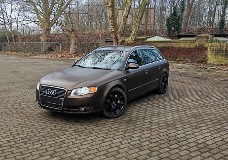Audi A4 3.0 TDI (DPF) quattro Avant 300PS