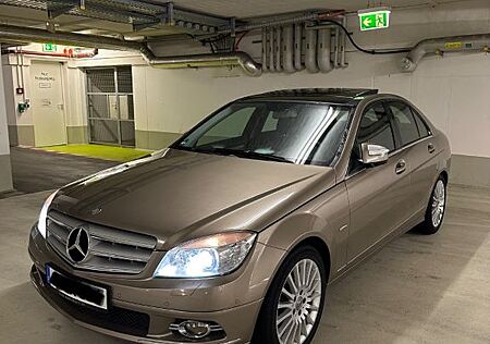 Mercedes-Benz C 200 KOMPRESSOR AVANTGARDE AVANTGARDE PANO