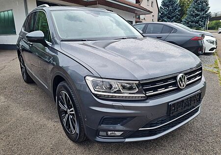 VW Tiguan Volkswagen Highlline*4Motion*Kamera*Pano*Navi