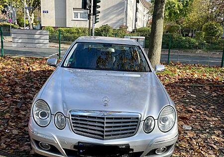 Mercedes-Benz E 200 KOMPRESSOR ELEGANCE Elegance