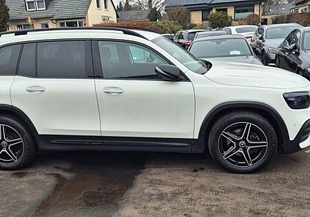 Mercedes-Benz GLB 200 d 4MATIC DCT - AMG-Line Standheizung
