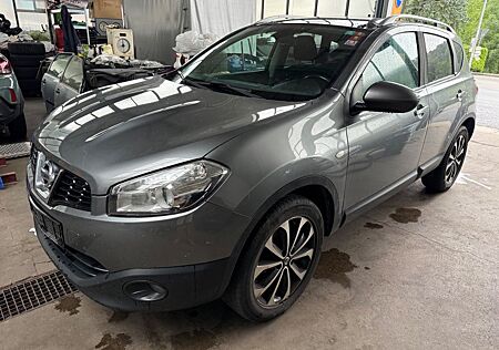 Nissan Qashqai Tekna 4X4 2.0 dCi Pano Navi Klima 18"