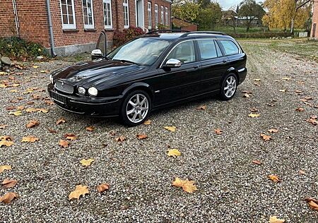 Jaguar X-Type Estate 2.2 Liter Diesel Executive 1Hand !