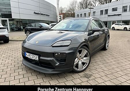 Porsche Macan 4