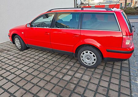 VW Passat Variant Volkswagen 1.9TDI 74kW Basis Variant Basis