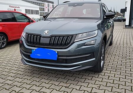 Skoda Kodiaq 2.0 TDI SCR 140kW DSG 4x4 SPORTLINE S...