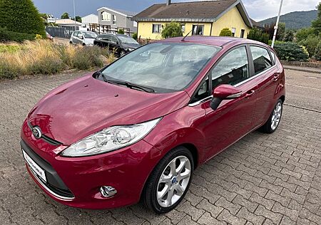 Ford Fiesta Titanium 1.4 16V 4trg HU/AU Neu