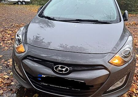 Hyundai i30 CW 1.6 CRDi 94kW Style Style