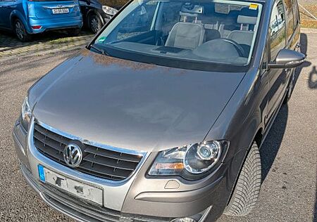 VW Touran Volkswagen 1.4 TSI 1. Hand scheckheftgepflegt