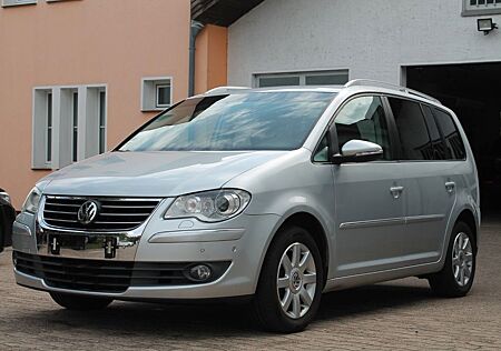 VW Touran Volkswagen Highline Navi/Xenon/SHZ