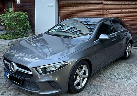 Mercedes-Benz A 180 d -