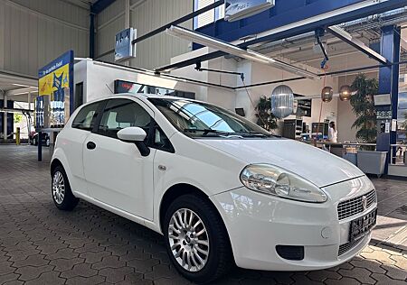 Fiat Punto 1.2 8V Dynamic TÜV NEU, RÜCKFAHRKAMERA