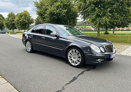 Mercedes-Benz E 200 KOMPRESSOR AVANTGARDE Avantgarde
