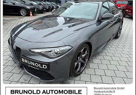 Alfa Romeo Giulia VELOCE TI 2.0 Turbo 280PS AT8-Q4*Carbon