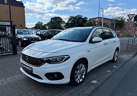 Fiat Tipo 1.6 MJD Lounge AUTOMATIK*NAVI.R.KAMERA*