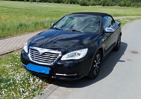 Lancia Flavia 2.4 16v 125kW Automatik -