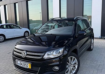 VW Tiguan Volkswagen 2.0 TDI DSG 4MOT BMot Tech Sport & St...