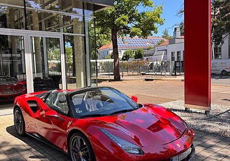Ferrari 488 Spider Rosso Corsa