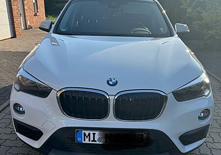 BMW X1 sDrive18i -