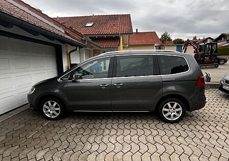 VW Sharan Volkswagen 2.0 TDI DSG BlueMotion Tech Highline ...