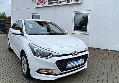 Hyundai i20 Classic 1.2 Klimaanlage /EURO-6/ 5.trürig /