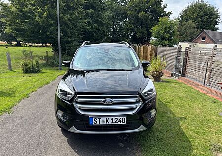 Ford Kuga 1,5 EcoBoost 4x2 110kW Titanium Automat...