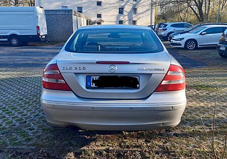Mercedes-Benz CLK 200