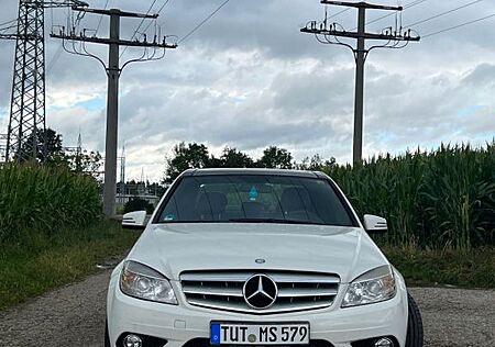 Mercedes-Benz C 200 CGI BlueEFFICIENCY AVANTGARDE AMG Sportpak