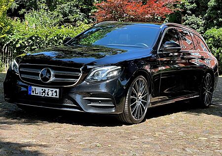 Mercedes-Benz E 220 E 220d AMG-Li 9G PANO Burmester Leder StHz 20"